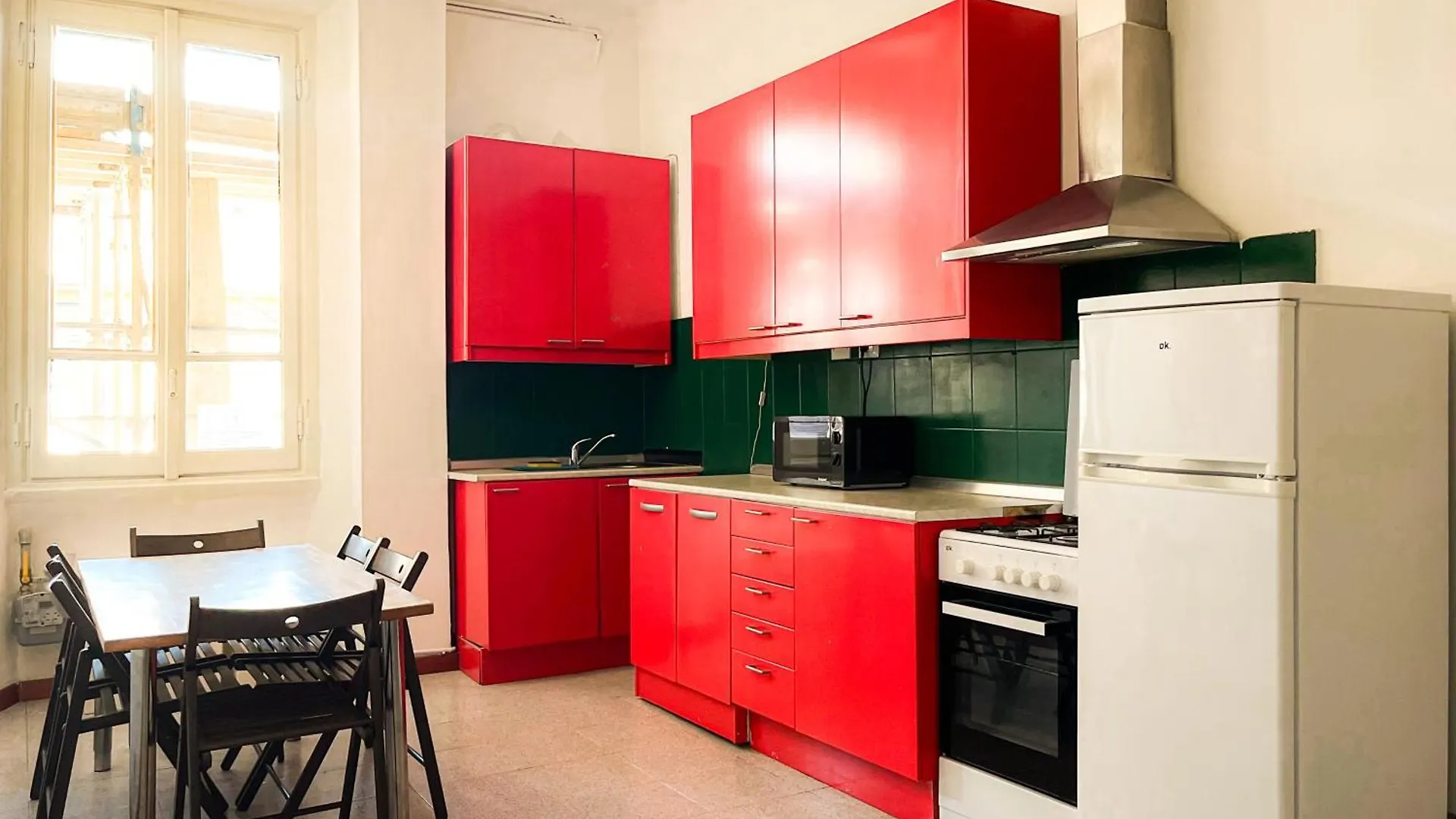 Viale Lunigiana Central Station Big House - 6 People ミラノ 0*,  イタリア
