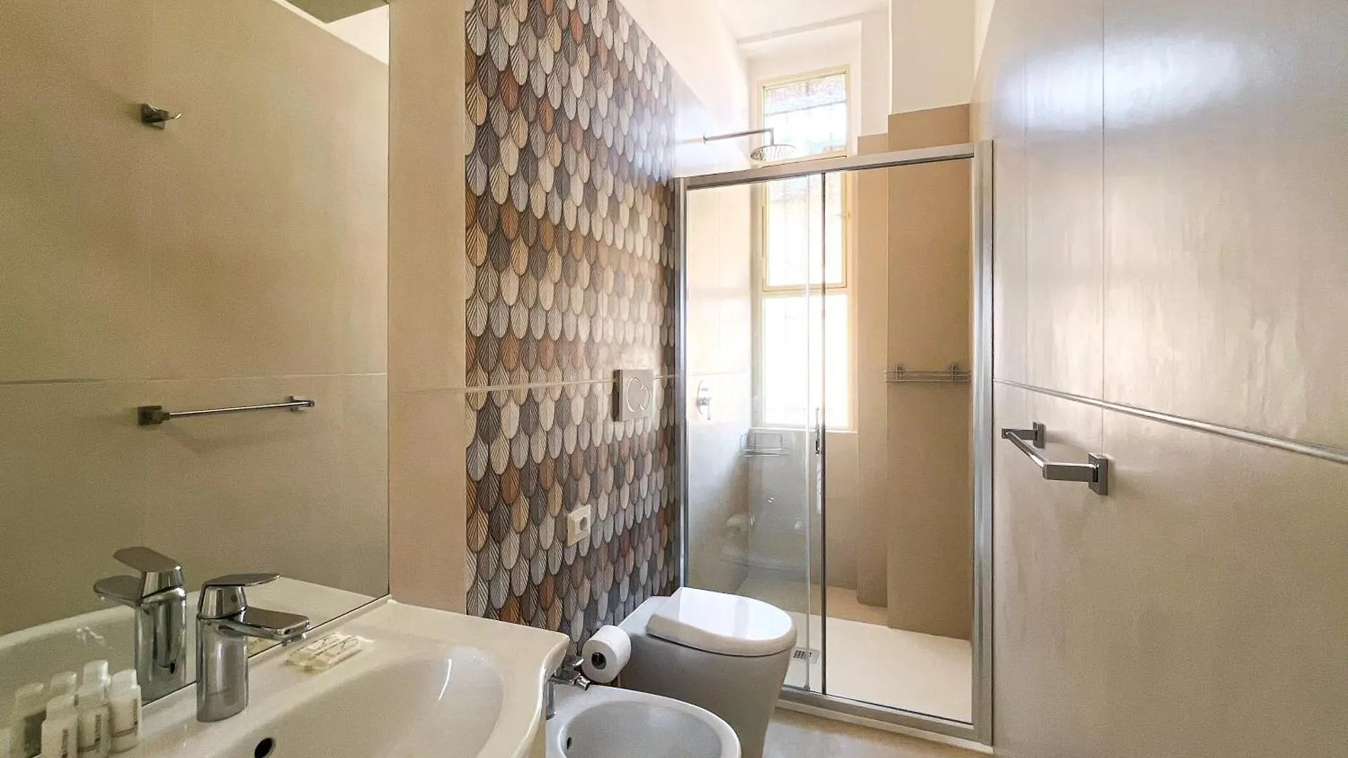 Viale Lunigiana Central Station Big House - 6 People ミラノ アパート