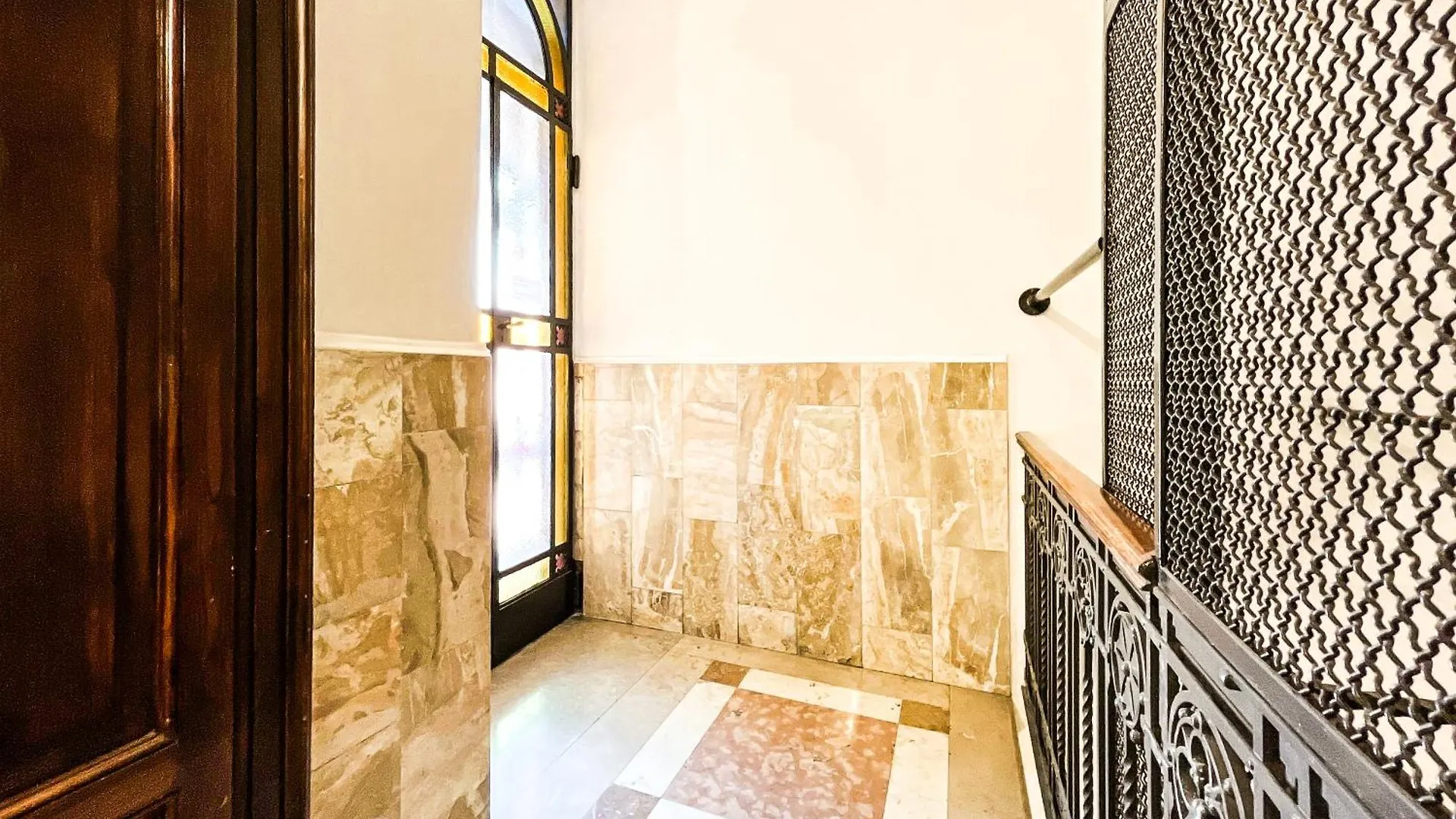 アパート Viale Lunigiana Central Station Big House - 6 People ミラノ
