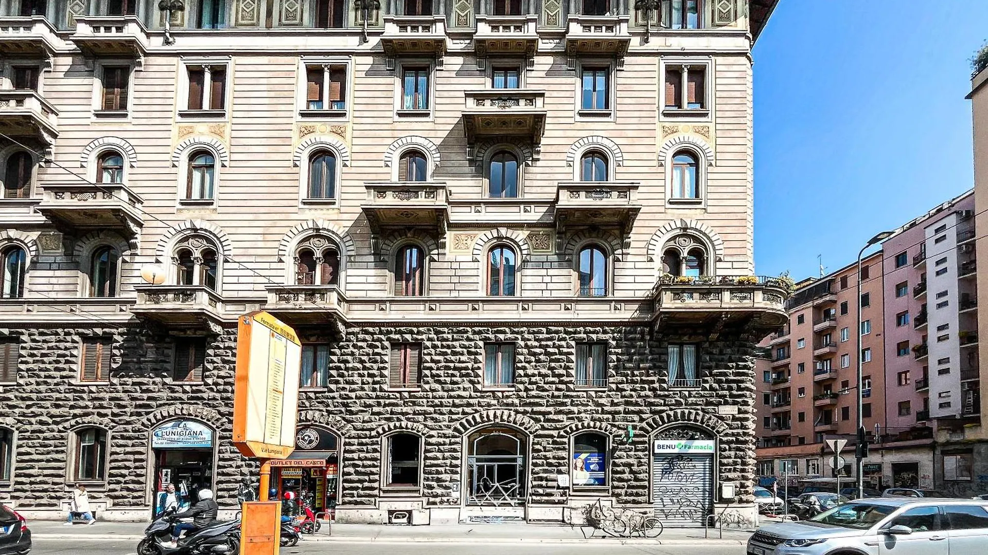 Viale Lunigiana Central Station Big House - 6 People ミラノ 0*,